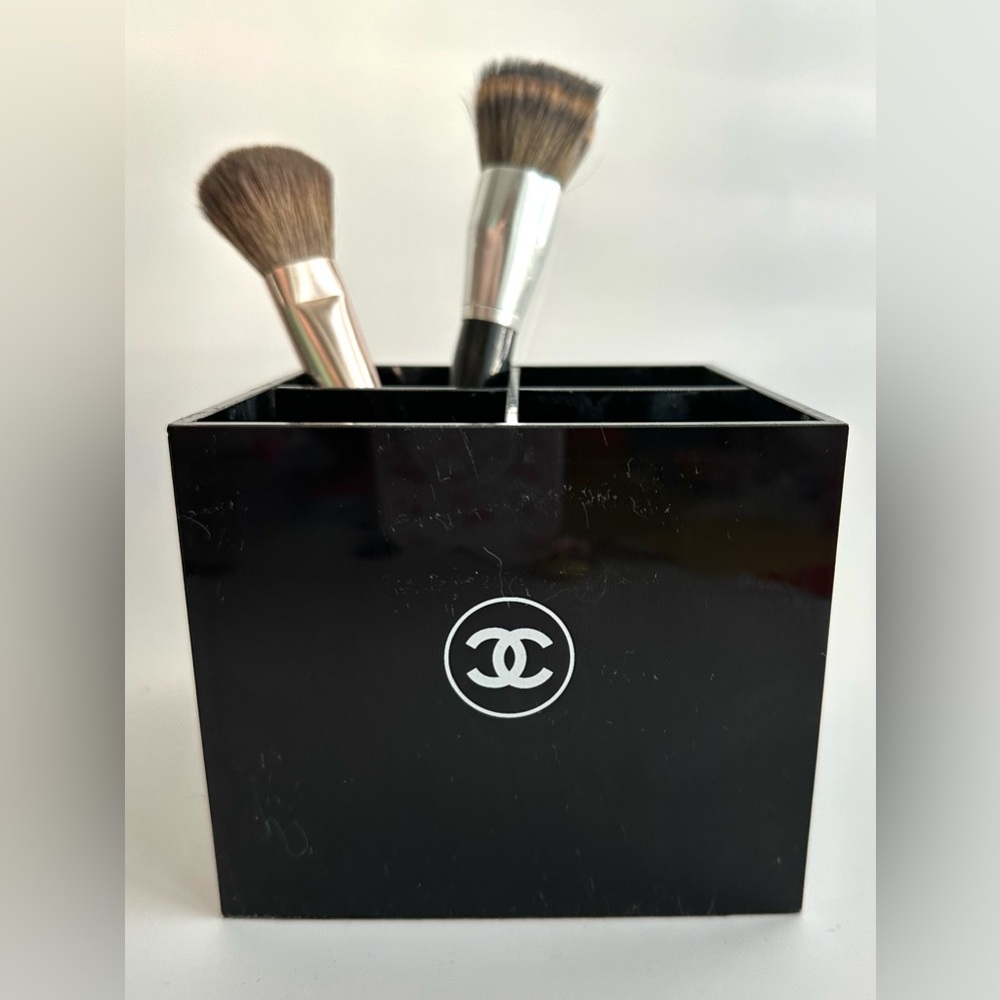 Chanel Makeup 4 Slot Brush Holder/Caddy